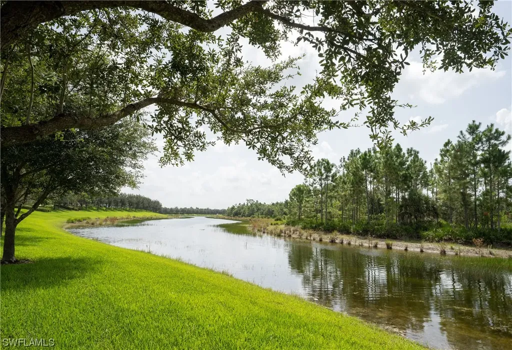 2958 Cinnamon Bay Circle Naples FL 34119