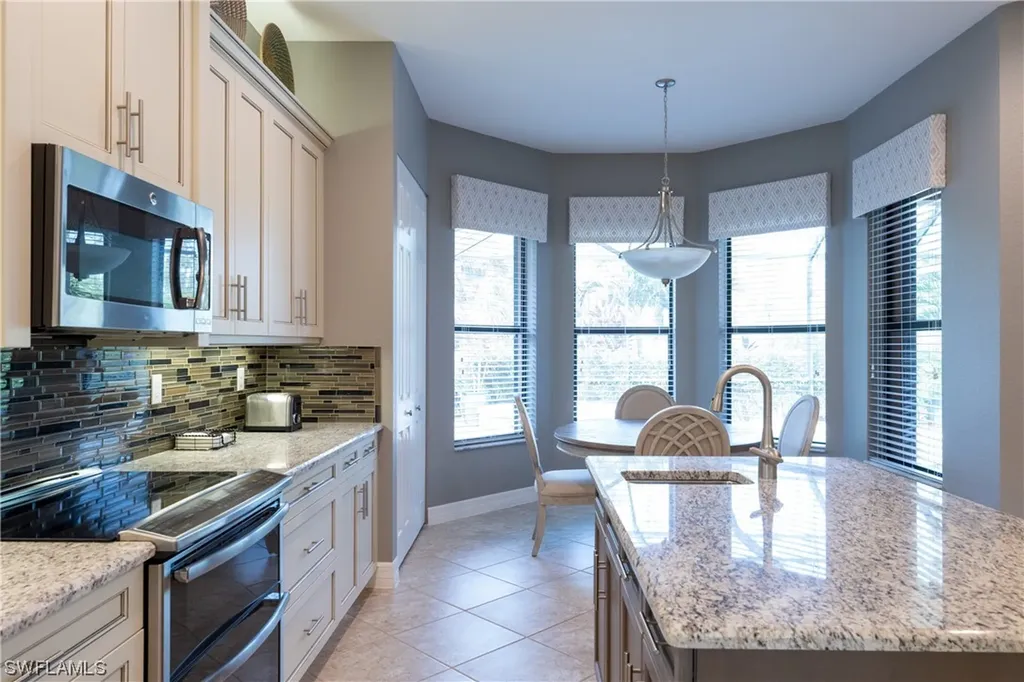 2958 Cinnamon Bay Circle Naples FL 34119