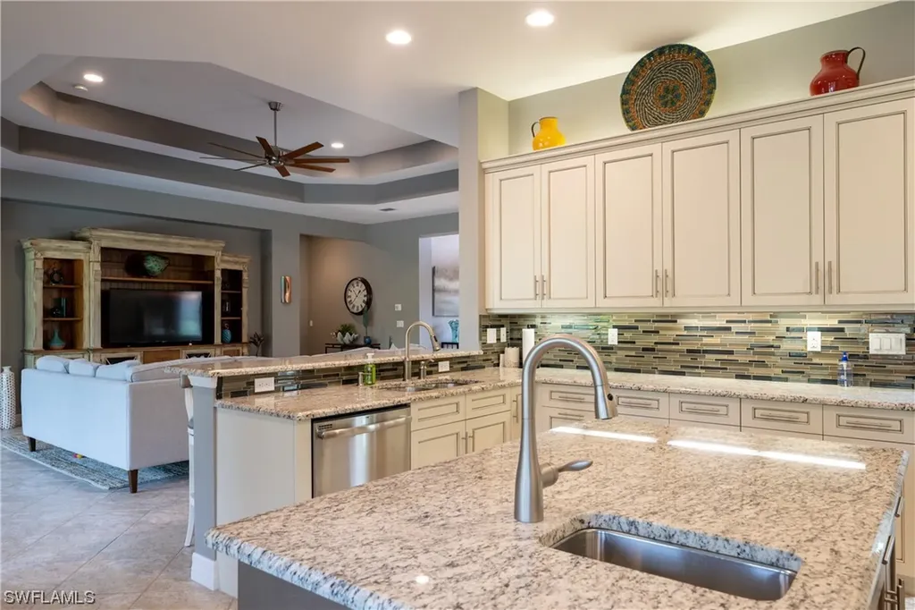 2958 Cinnamon Bay Circle Naples FL 34119