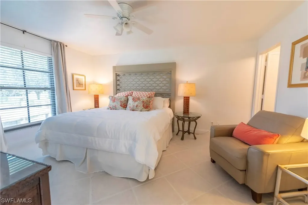 3107 Riviera Drive Naples FL 34103