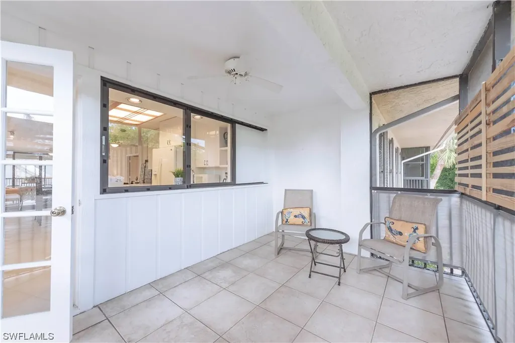 3107 Riviera Drive Naples FL 34103