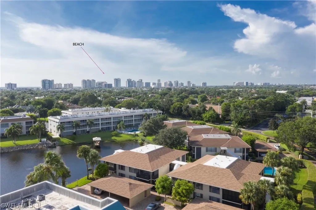 3107 Riviera Drive Naples FL 34103