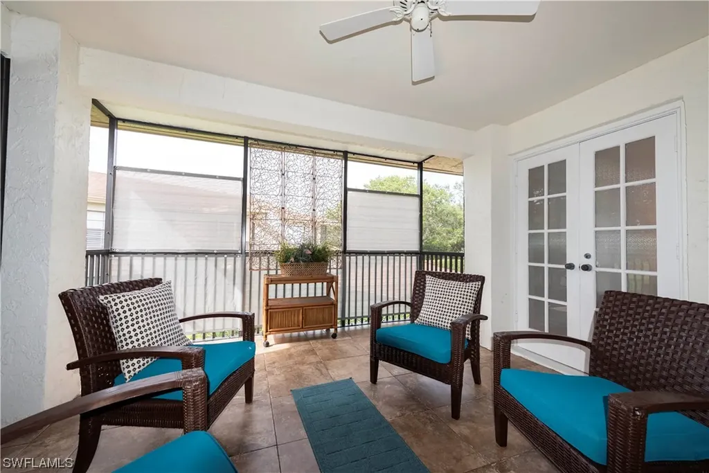 3107 Riviera Drive Naples FL 34103