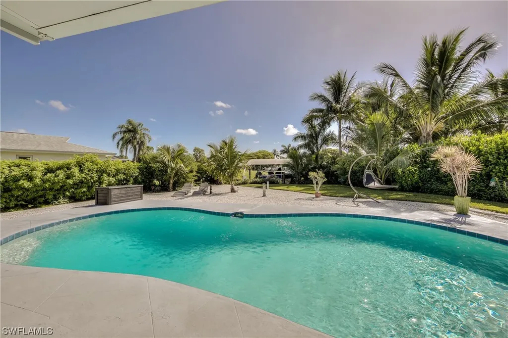5981 Adele Court Fort Myers FL 33919