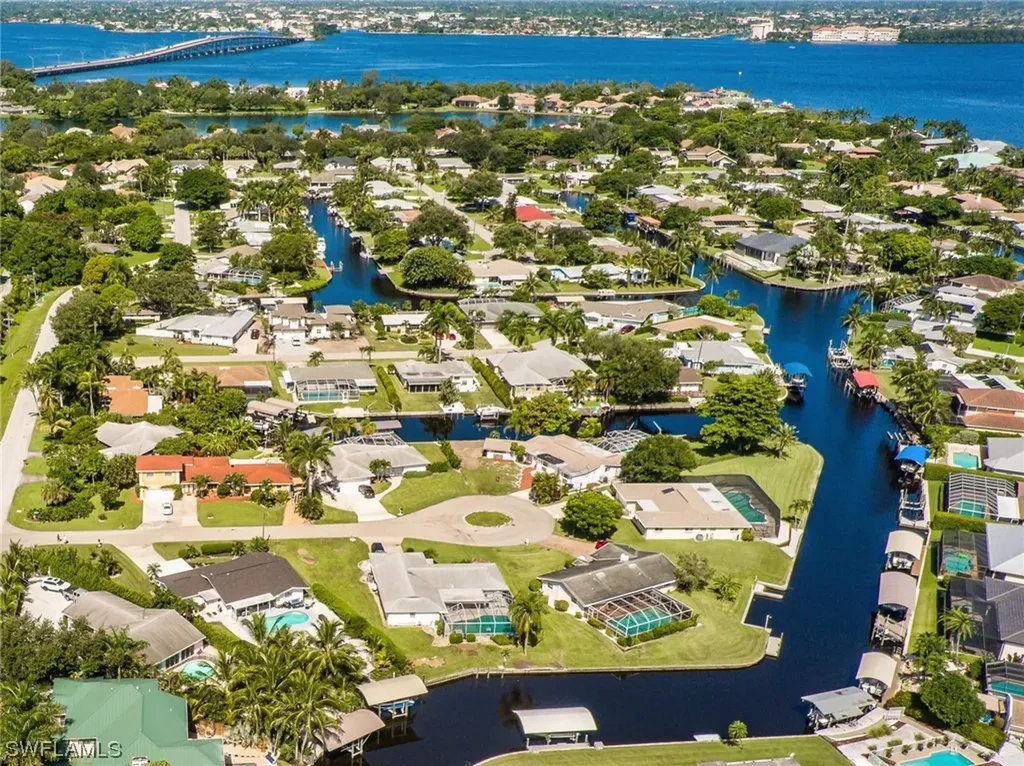 5981 Adele Court Fort Myers FL 33919