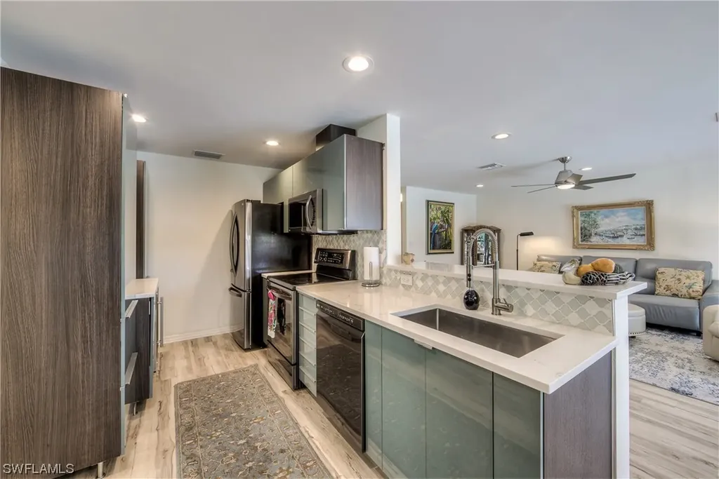 5981 Adele Court Fort Myers FL 33919