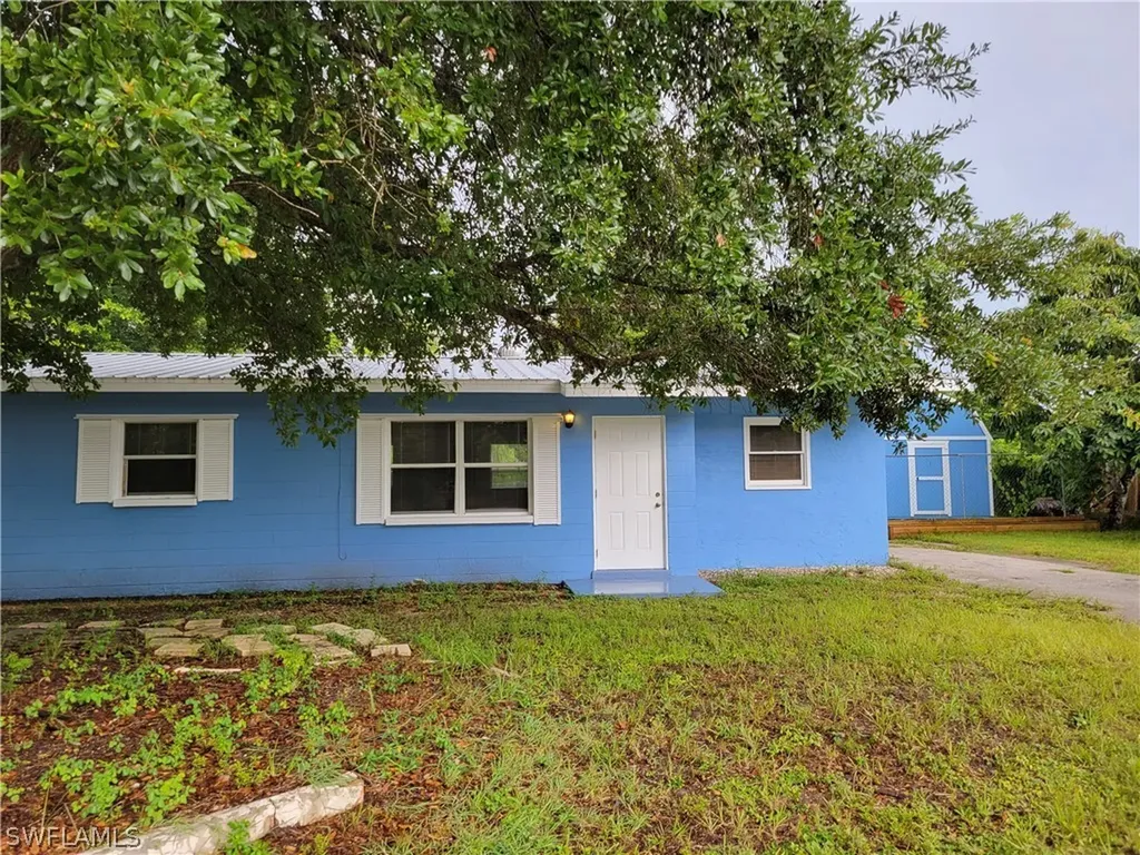 807 Joel Boulevard Lehigh Acres FL 33936