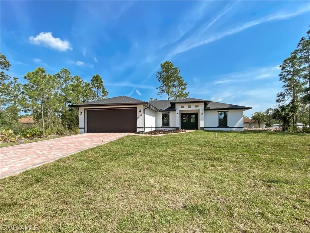 1502 W 9th Street Lehigh Acres FL 33972