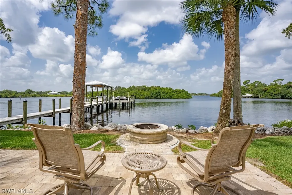 15850 Rivercreek Court Alva FL 33920