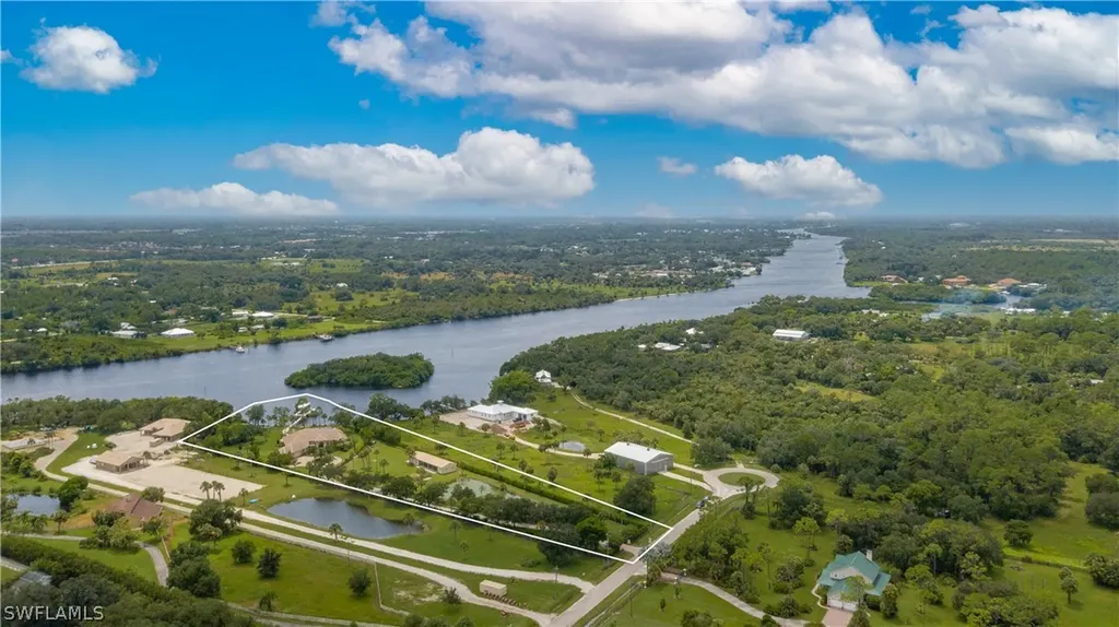 15850 Rivercreek Court Alva FL 33920
