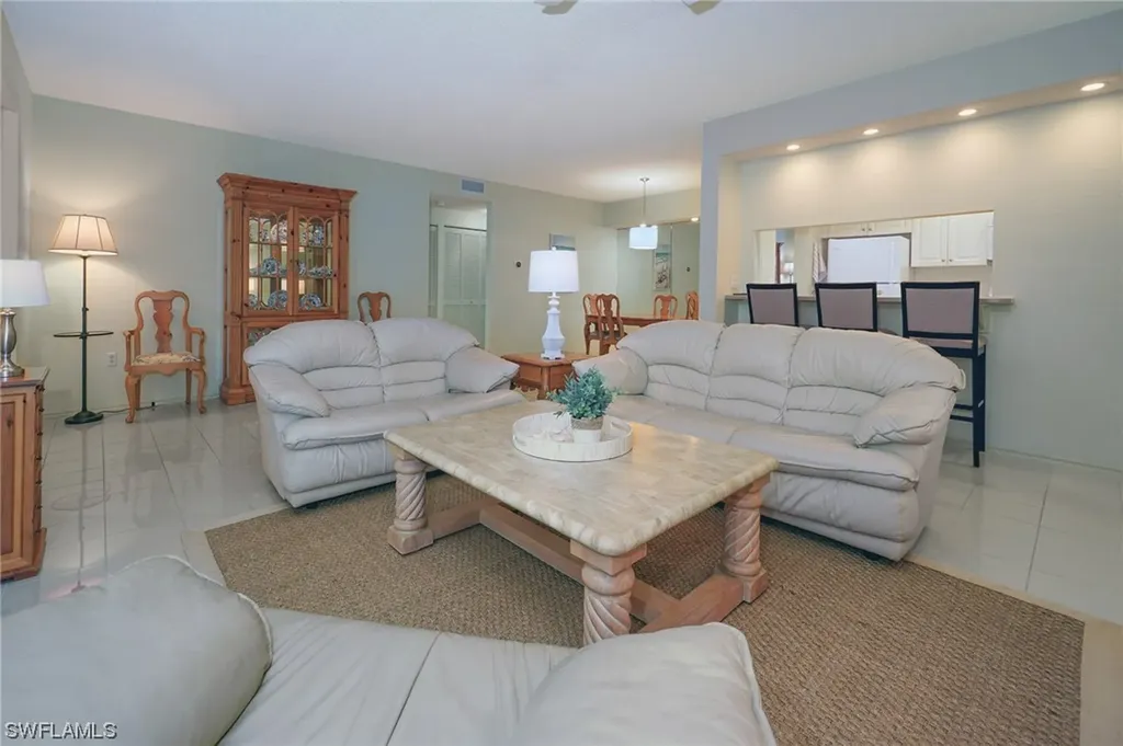 760 Willowbrook Drive Naples FL 34108