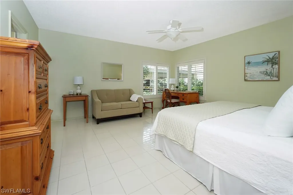 760 Willowbrook Drive Naples FL 34108