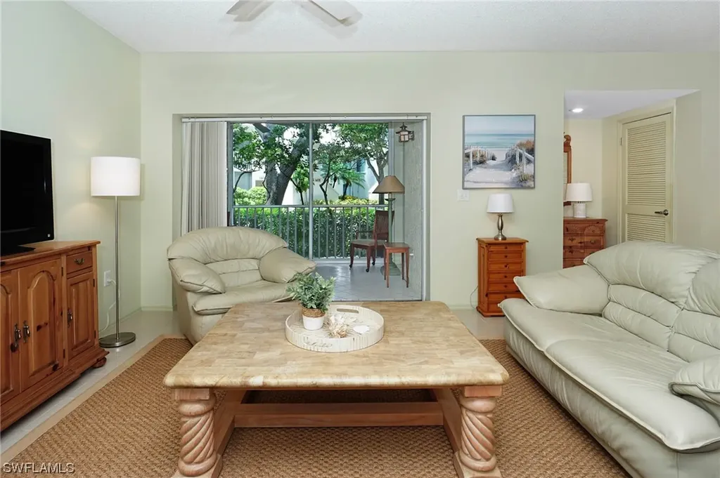 760 Willowbrook Drive Naples FL 34108