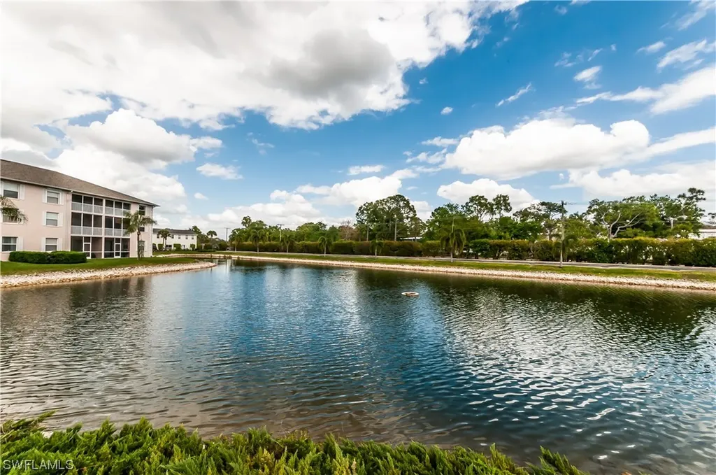 3258 Tamara Drive Naples FL 34109