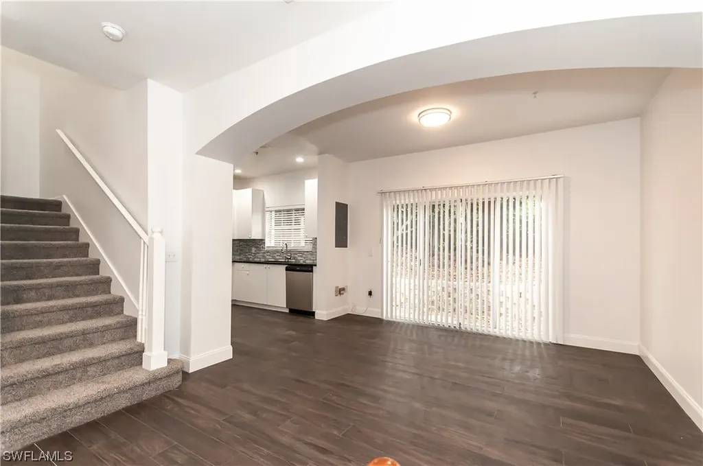 3258 Tamara Drive Naples FL 34109