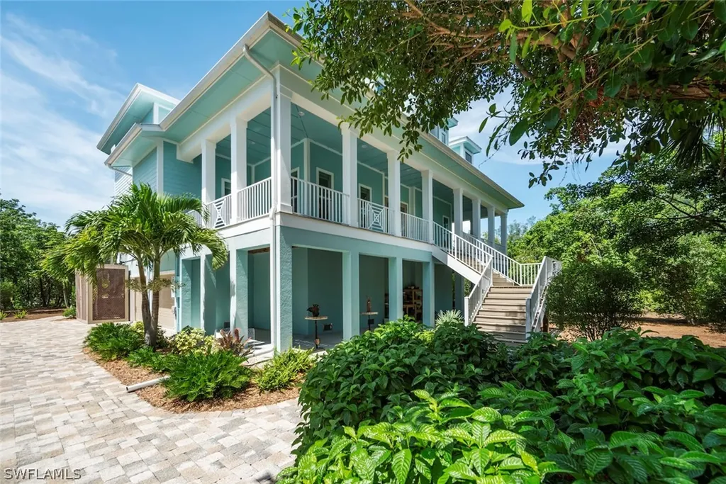2475 Tropical Way Court Sanibel FL 33957