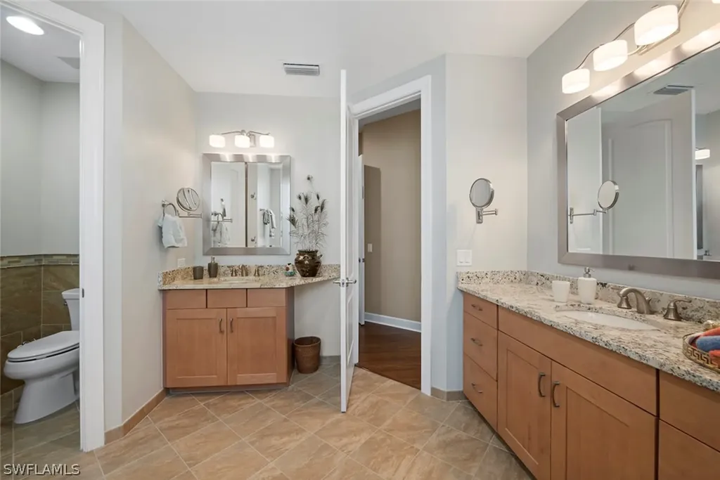 2475 Tropical Way Court Sanibel FL 33957