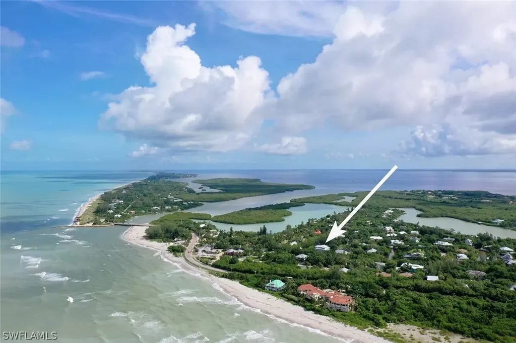 2475 Tropical Way Court Sanibel FL 33957