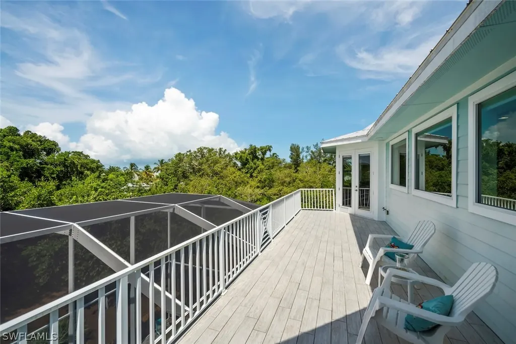 2475 Tropical Way Court Sanibel FL 33957