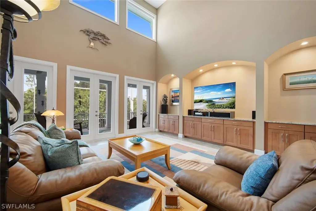 2475 Tropical Way Court Sanibel FL 33957