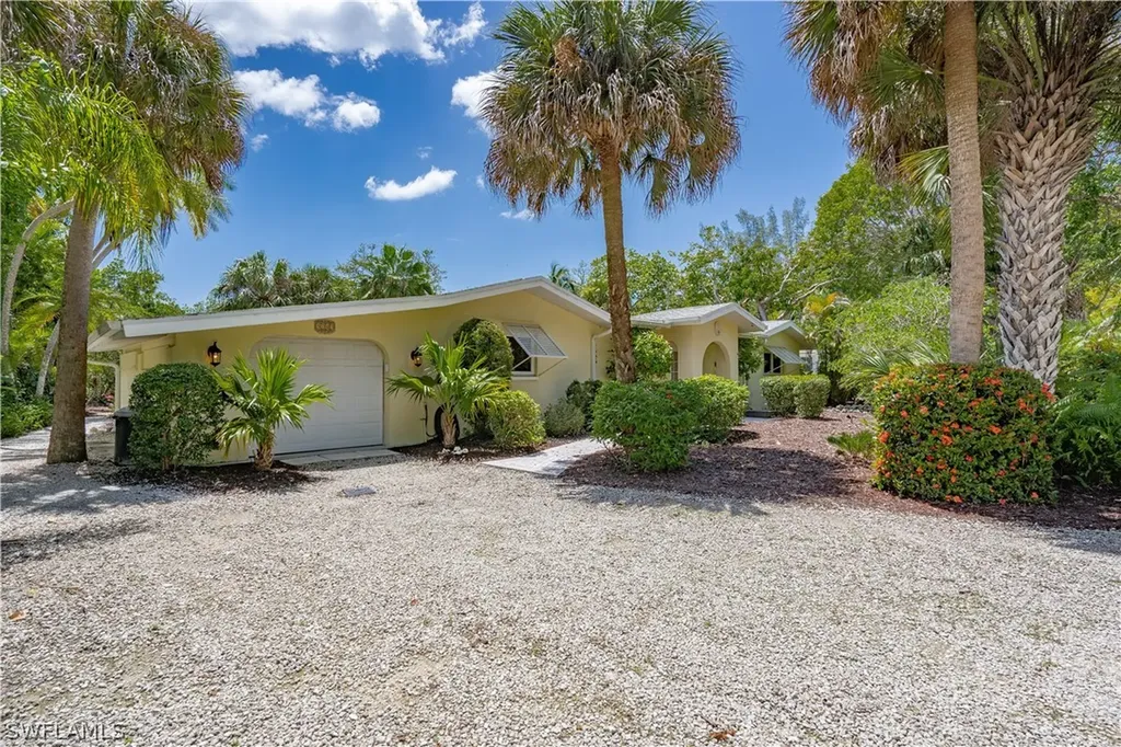 5747 Pine Tree Drive Sanibel FL 33957