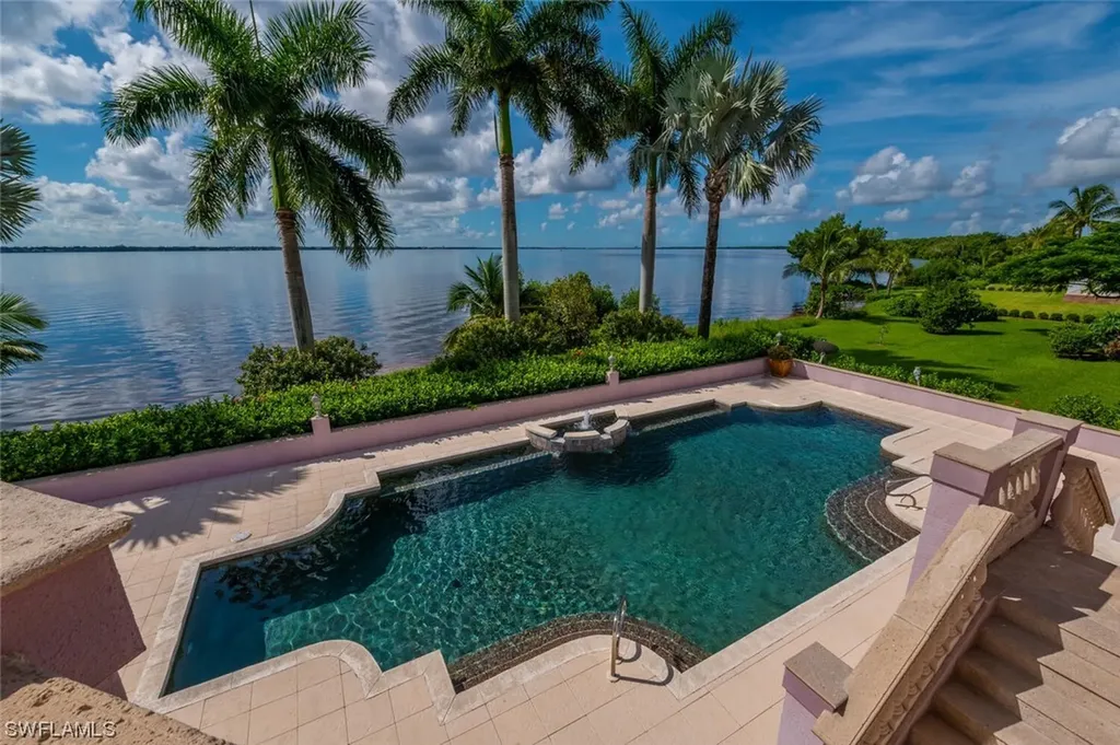 12520 Panasoffkee Drive North Fort Myers FL 33903