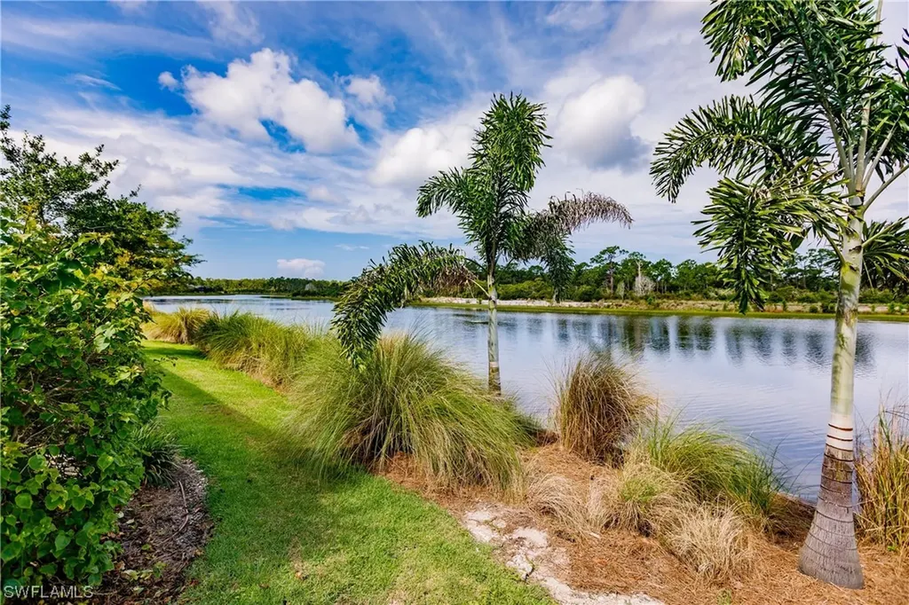 6860 Bequia Way Naples FL 34113