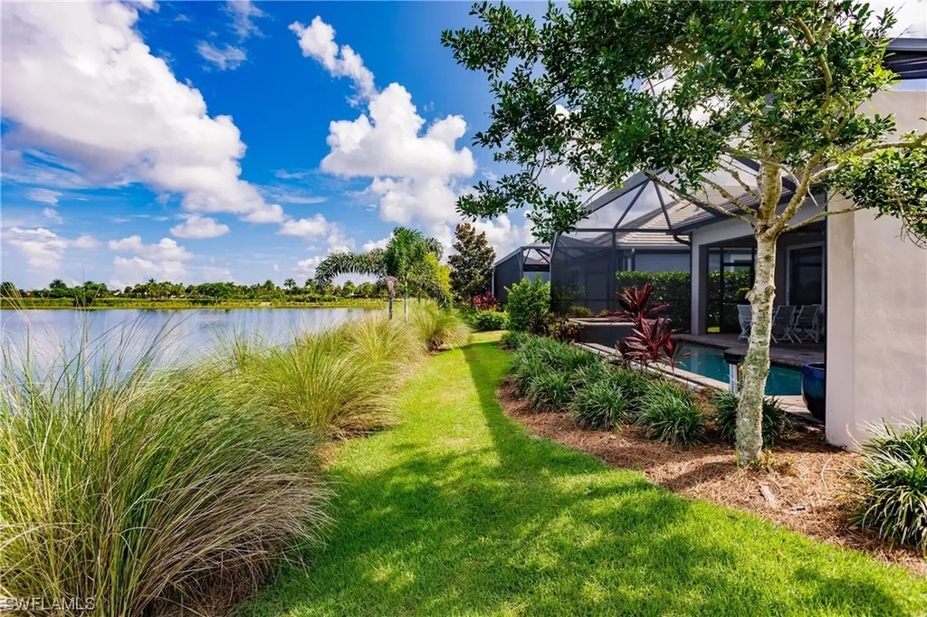 6860 Bequia Way Naples FL 34113