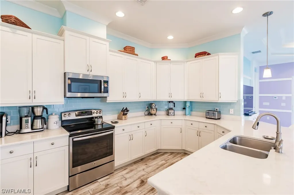 6860 Bequia Way Naples FL 34113