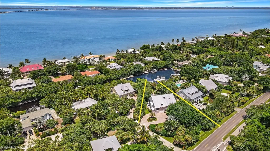 518 N Yachtsman Drive Sanibel FL 33957