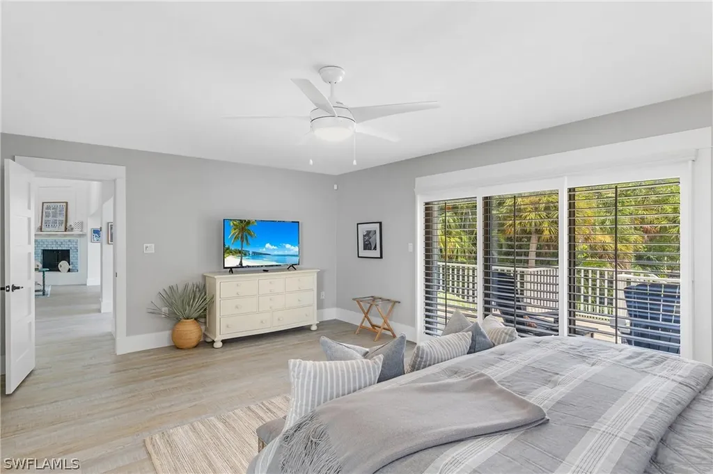 518 N Yachtsman Drive Sanibel FL 33957