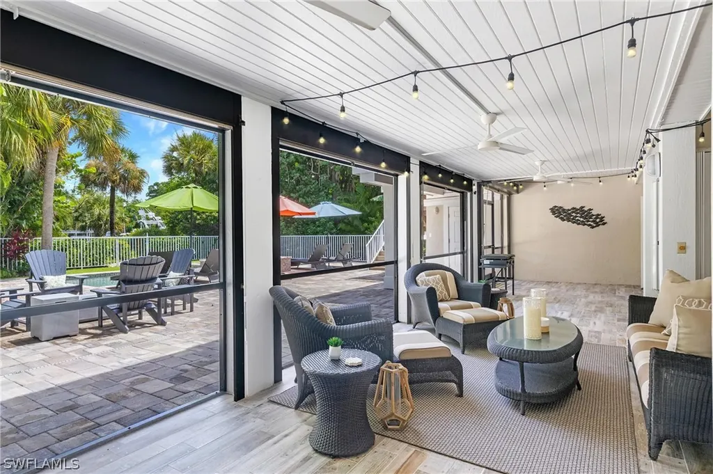 518 N Yachtsman Drive Sanibel FL 33957