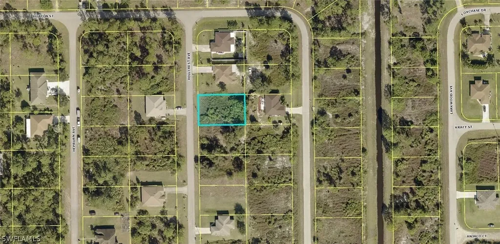 909 Hillcrest Avenue Lehigh Acres FL 33974