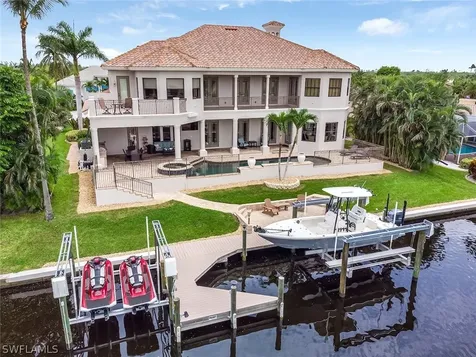 6801 Danah Court Fort Myers FL 33908