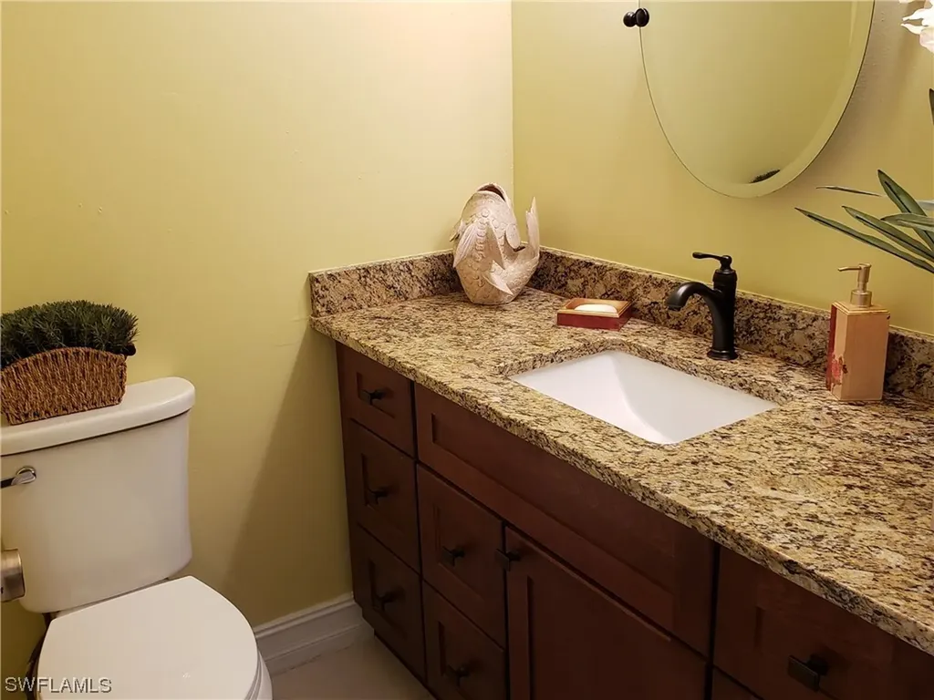 400 Valley Stream Drive Naples FL 34113