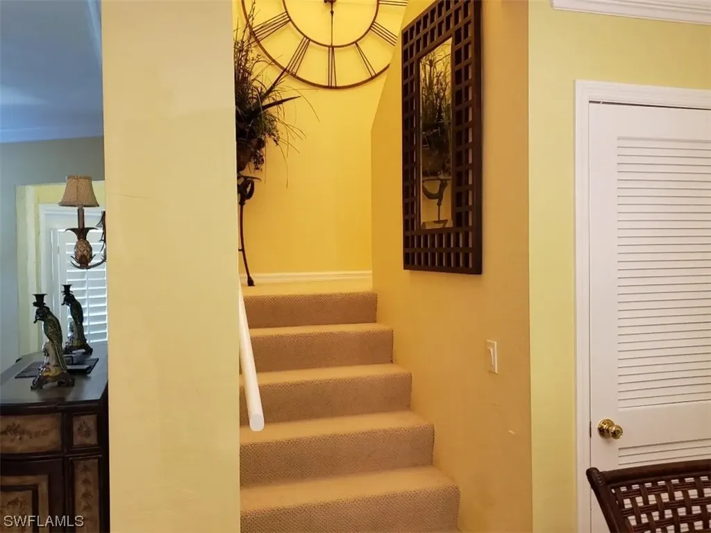 400 Valley Stream Drive Naples FL 34113