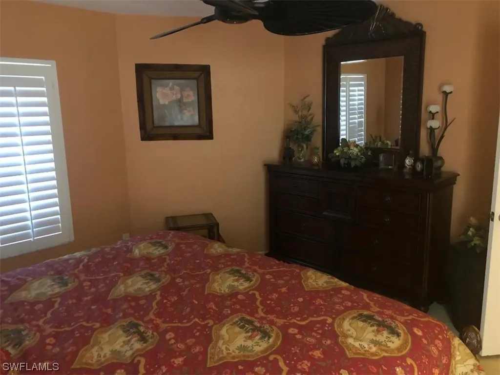 400 Valley Stream Drive Naples FL 34113