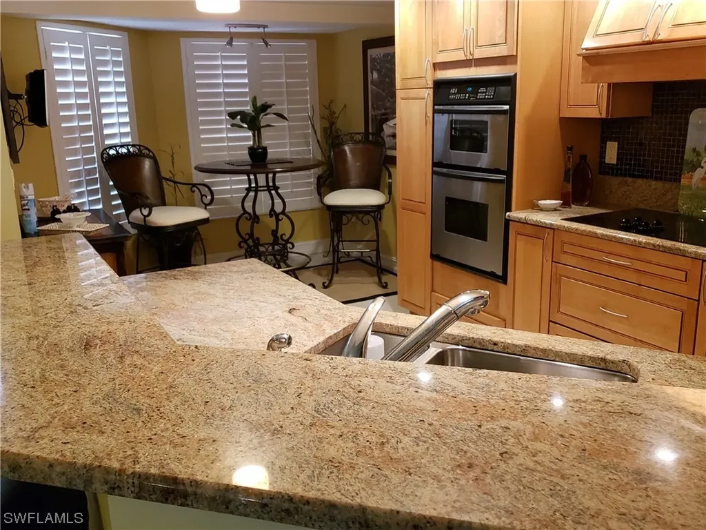 400 Valley Stream Drive Naples FL 34113