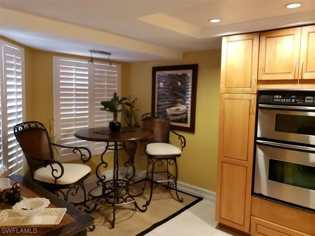 400 Valley Stream Drive Naples FL 34113