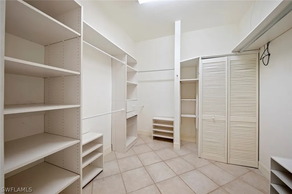6131 Tidewater Island Circle Fort Myers FL 33908