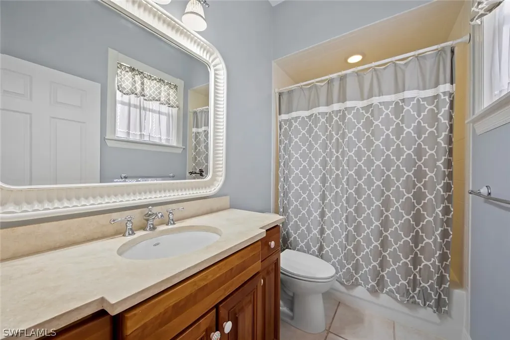 6131 Tidewater Island Circle Fort Myers FL 33908