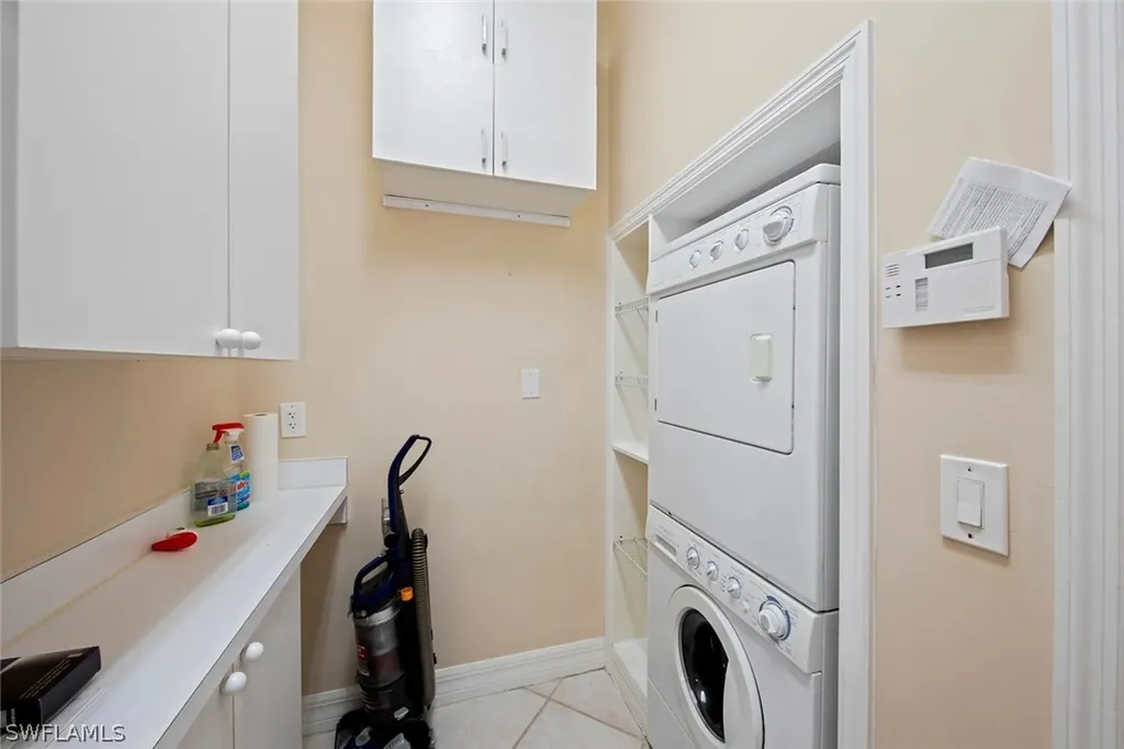 6131 Tidewater Island Circle Fort Myers FL 33908