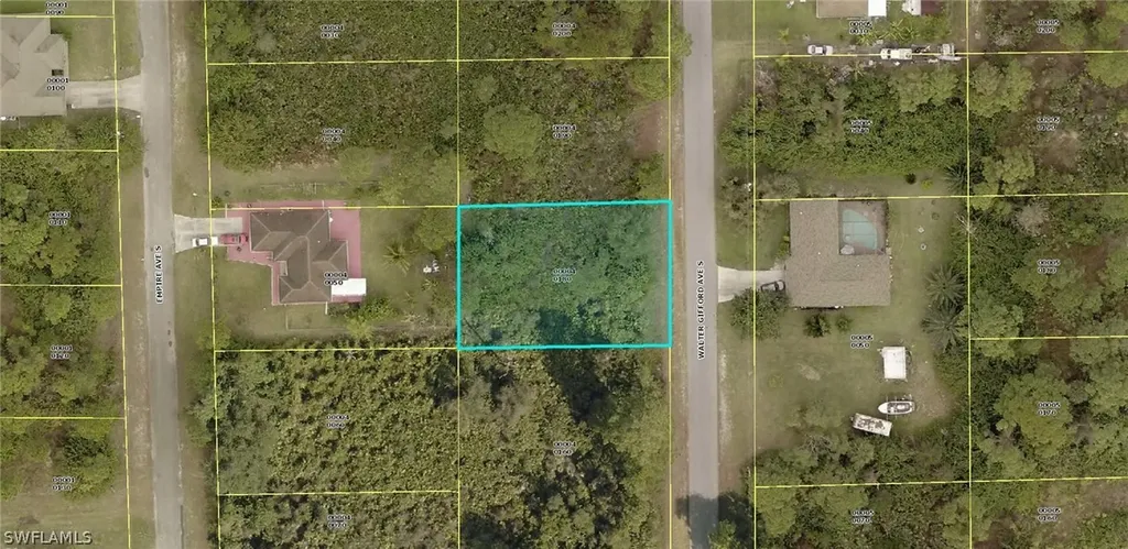 518 Walter Gifford Avenue Lehigh Acres FL 33974