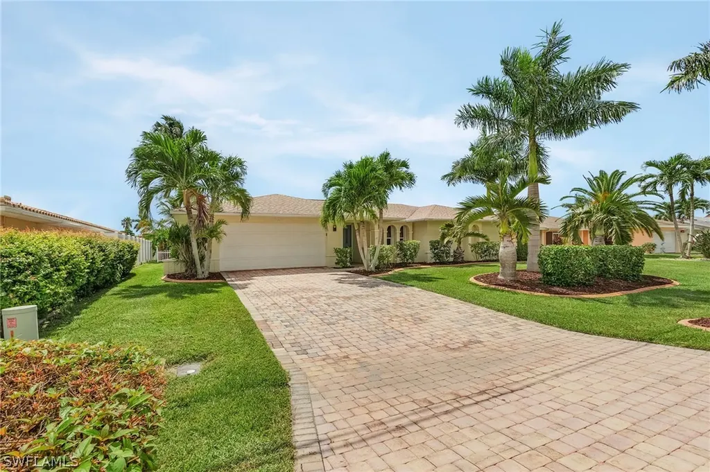 1826 SE 45th Street Cape Coral FL 33904