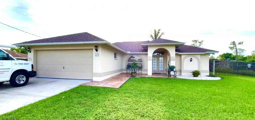 1701 54th Terrace SW Naples FL 34116