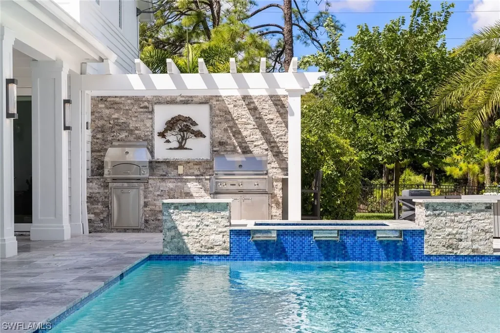 3897 7th Avenue SW Naples FL 34117