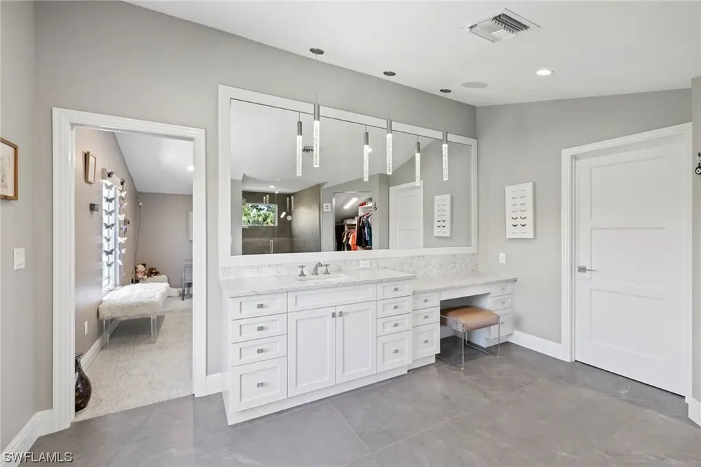3897 7th Avenue SW Naples FL 34117