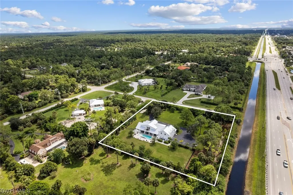 3897 7th Avenue SW Naples FL 34117