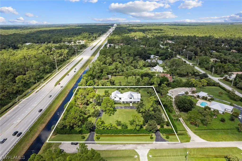 3897 7th Avenue SW Naples FL 34117