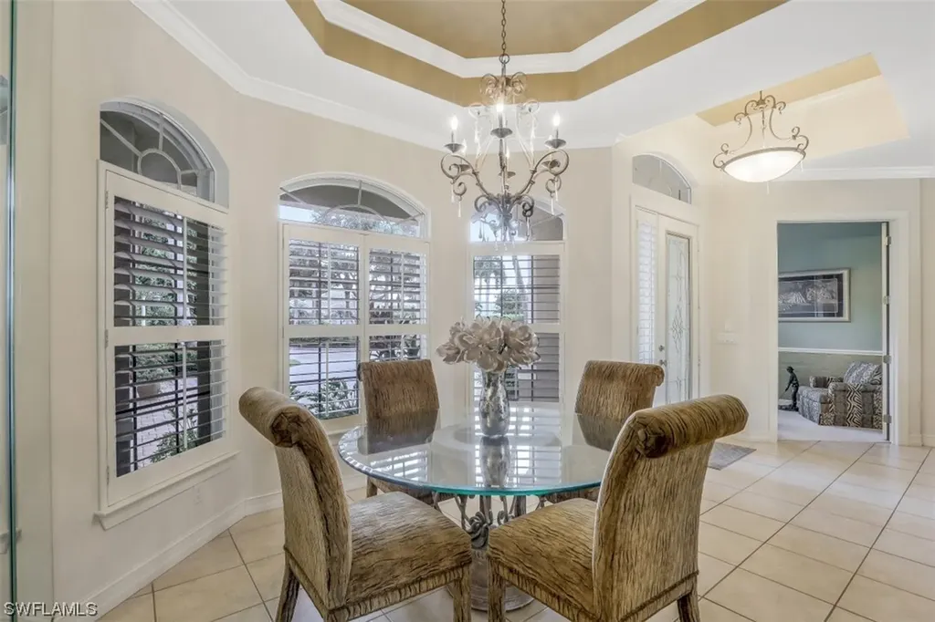 2369 Cheshire Lane Naples FL 34109